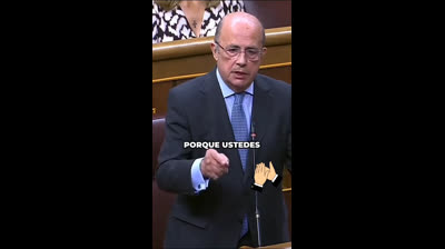 Que grande Ignacio Gil Lázaro, diputado nacional de VOX por Valencia, dice la verdad, toda la verdad y nada más que la verdad.