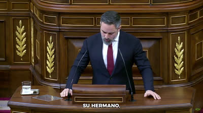 Despertad! con dos pares Santiago Abascal DESTROZA a Pedro Sánchez por rechazar la ayuda de otros países para la DANA en Valencia.