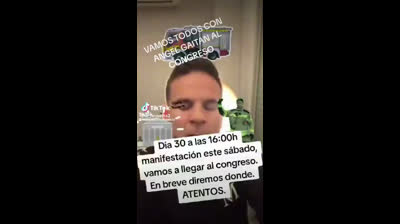 Es la hora todos al congreso fuera todos los políticos psoeta