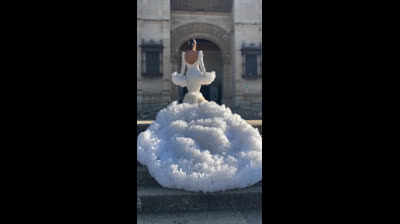 ¡Impresionante vestido de flamenca! Stunning flamenco dress!
