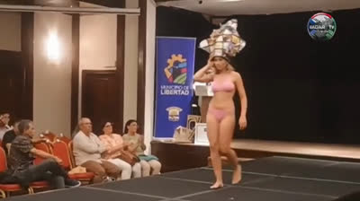 Desfile Marcas Unidas y CMAC  parte 2