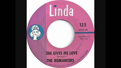 Romancers (1966) - She gives me love